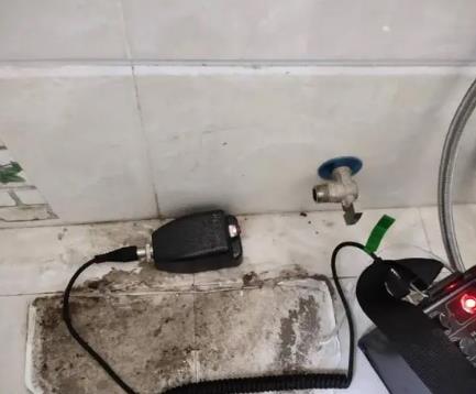 海丰屋顶漏水维修公司分享下卫生间漏水的危害及解决方法
